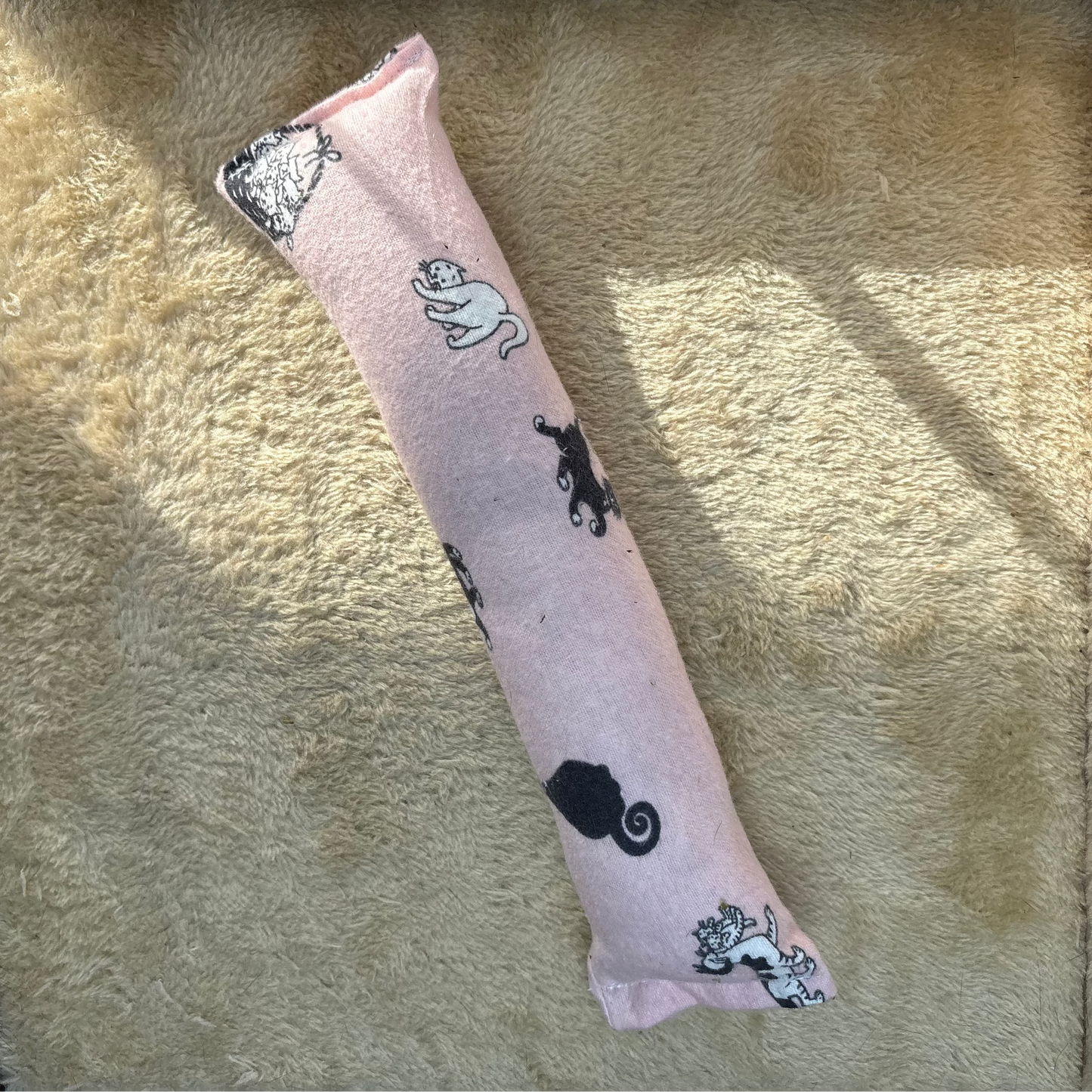 Pretty Kitty Catnip Kicker