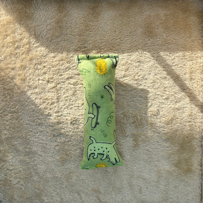 Cool Crocodiles Catnip Kicker