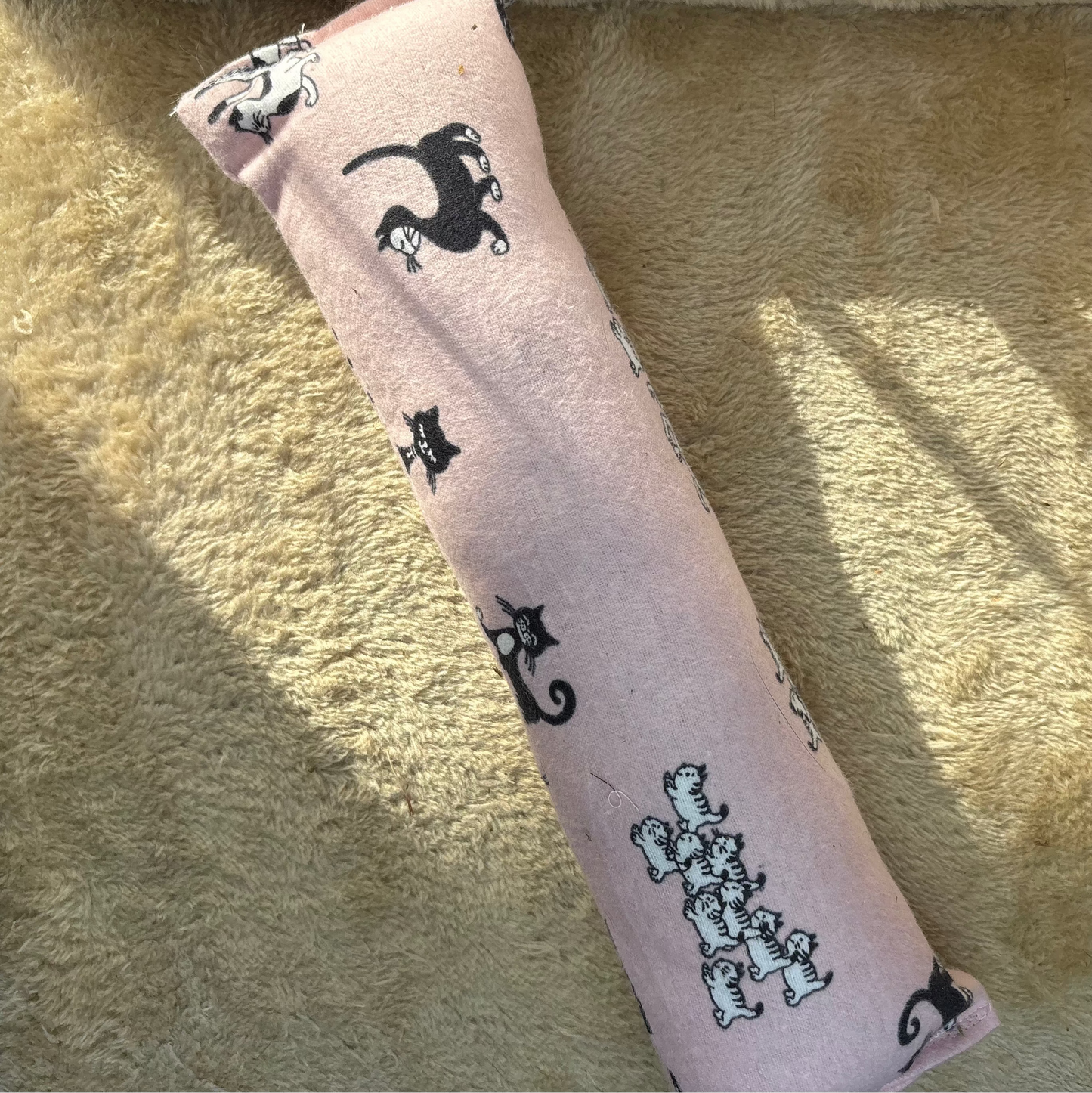 Pretty Kitty Catnip Kicker