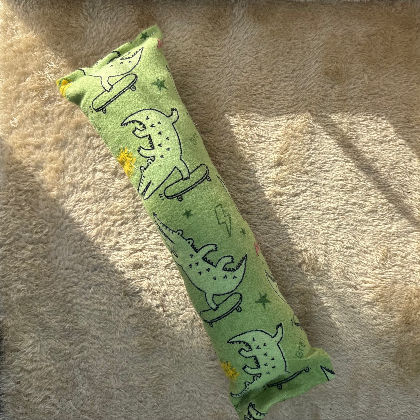 Cool Crocodiles Catnip Kicker